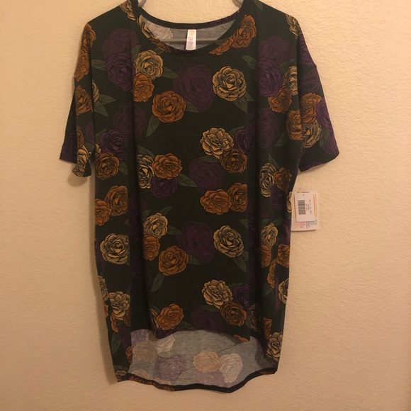 LuLaRoe Tops - LuLaRoe Irma XS